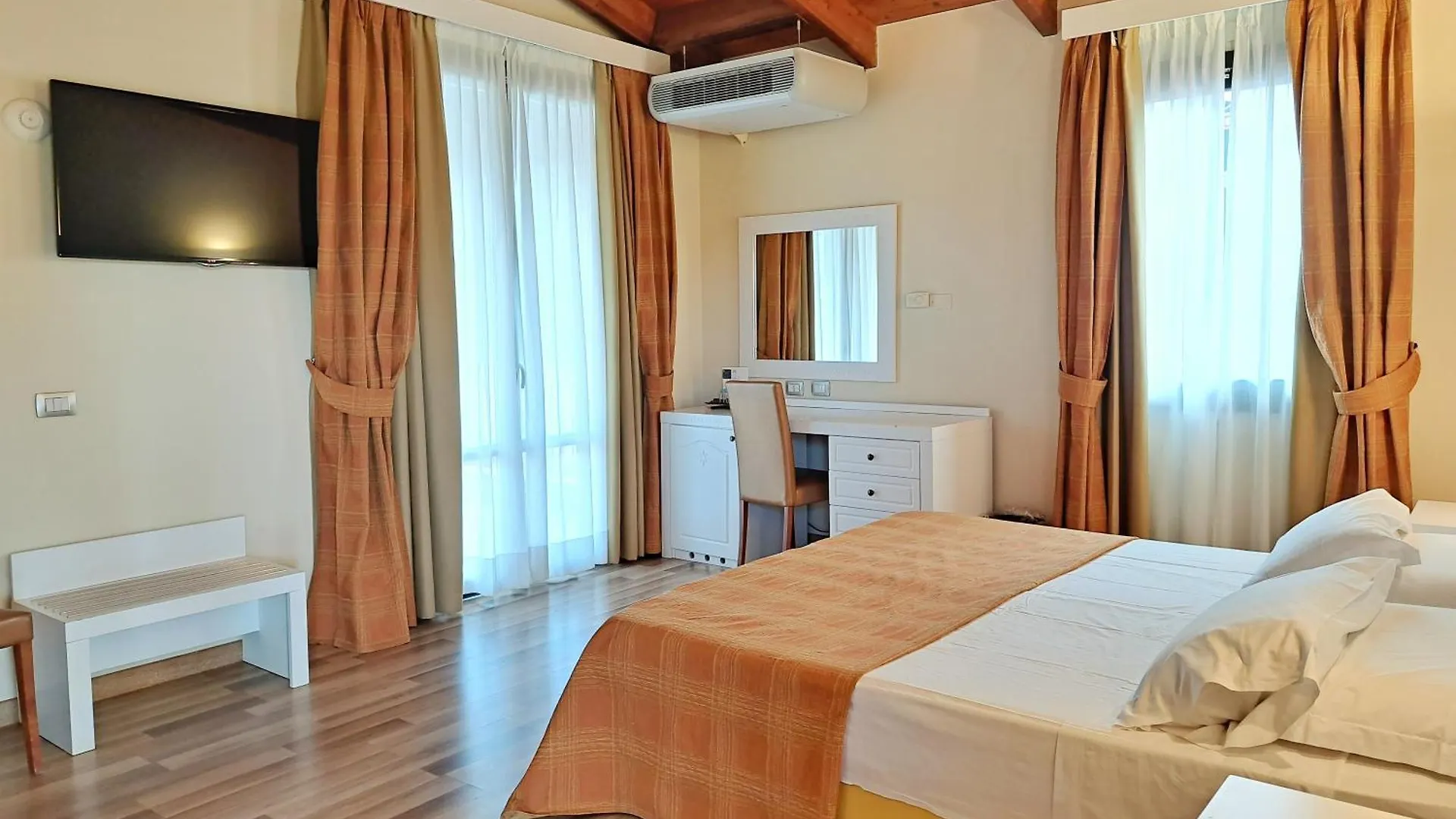 ****  Villa Barbarina Nature Resort Santa Maria la Palma Italy