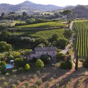  Agroturismo La Falconara Italia